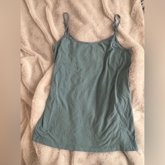 🌱🦢4 FOR $15!🦢🌱 set of 2 camis - Picture 4 of 5